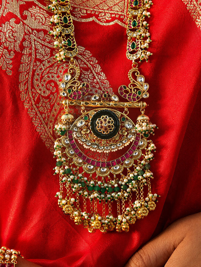 Multicolour Jadtar kundan pendant necklace set